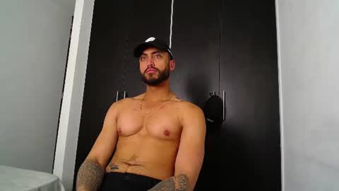 Snapshot of claybrown_ chatting on 06-19-26, 03:27 Clay online show from 06-19-26, 03:27