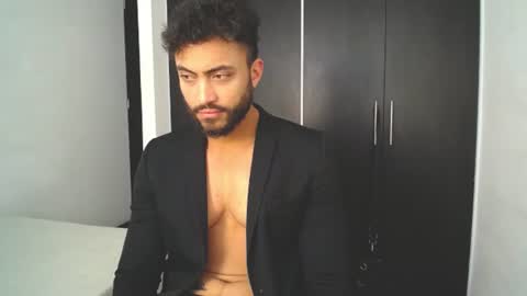 Snapshot of claybrown_ chatting on 06-25-26, 11:59 Clay online show from 06-25-26, 11:59