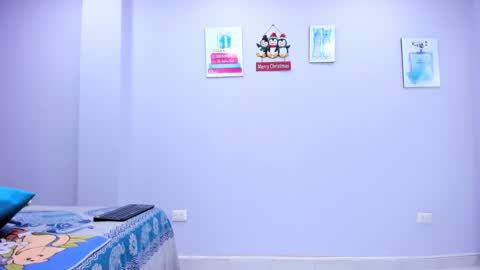 Snapshot of clayr_rosse chatting on 01-08-25, 03:51 Clayr online show from 01-08-25, 03:51