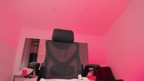 Cleo Adams online show from 03-11-25, 05:05