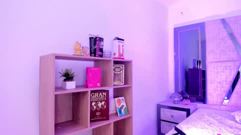 Cleo Adams online show from 09-10-25, 04:23