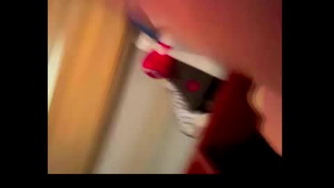 clementine75009 online show from 04-04-26, 11:51