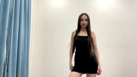 Snapshot of clementinecampion chatting on 05-04-26, 02:24 Viki online show from 05-04-26, 02:24