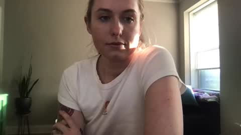 clemmy and bane online show from 11-12-25, 09:58