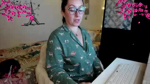 cleo_christmas online show from 02-24-26, 01:03