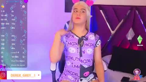 Snapshot of cleo_d_nile chatting on 09-25-25, 03:27 cleopatra online show from 09-25-25, 03:27