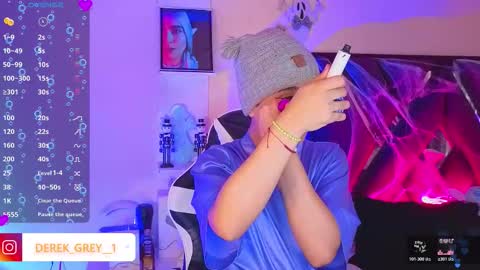 Snapshot of cleo_d_nile chatting on 10-27-25, 06:23 cleopatra online show from 10-27-25, 06:23