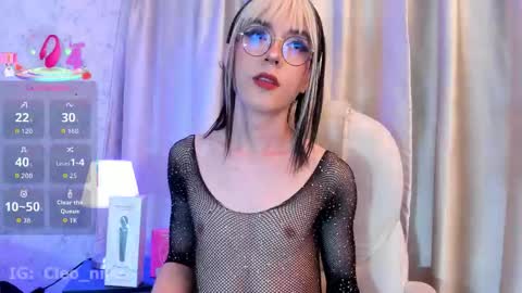Snapshot of cleo_nilee chatting on 11-30-25, 03:54 cleo online show from 11-30-25, 03:54