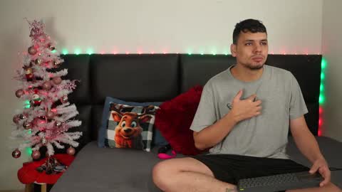 Girl Juliana and Federico online show from 12-19-24, 05:29