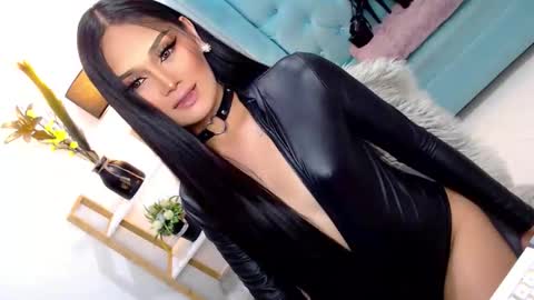 Snapshot of cleofex chatting on 10-07-25, 05:48 Cleo online show from 10-07-25, 05:48