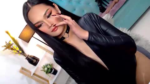 Snapshot of cleofex chatting on 10-14-25, 11:27 Cleo online show from 10-14-25, 11:27