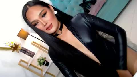 Snapshot of cleofex chatting on 01-09-26, 05:32 Cleo online show from 01-09-26, 05:32