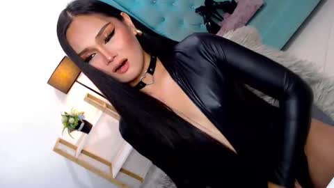 Snapshot of cleofex chatting on 02-25-26, 09:24 Cleo online show from 02-25-26, 09:24