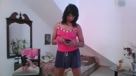 Snapshot of cleopatra71 chatting on 06-20-26, 03:20 Cleopatra online show from 06-20-26, 03:20