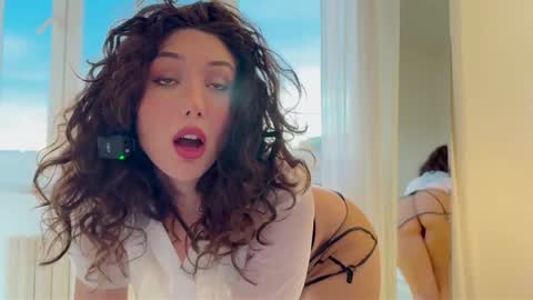 Snapshot of cleopatra_sinns chatting on 11-12-25, 02:39 cleopatra_sinns online show from 11-12-25, 02:39