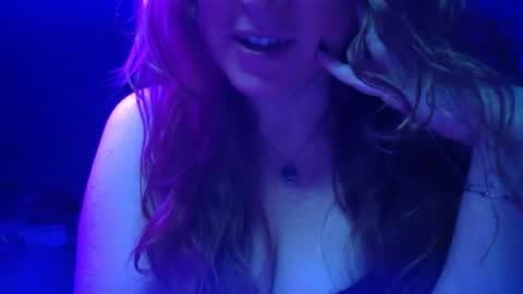 Snapshot of climaxfairy chatting on 06-22-26, 04:20 Kate online show from 06-22-26, 04:20