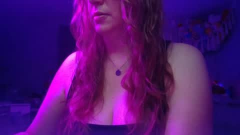 Snapshot of climaxfairy chatting on 06-23-26, 04:43 Kate online show from 06-23-26, 04:43