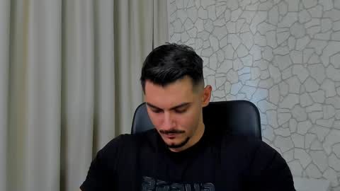 Snapshot of clintmasterss chatting on 01-26-25, 12:01 ClintMasterss online show from 01-26-25, 12:01