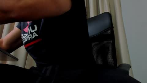 Snapshot of clintmasterss chatting on 02-17-25, 03:53 ClintMasterss online show from 02-17-25, 03:53