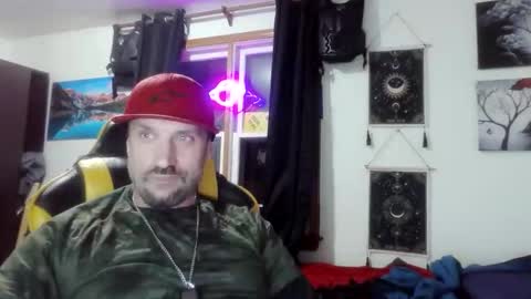 Snapshot of clintwood12 chatting on 11-11-25, 03:50 chad online show from 11-11-25, 03:50