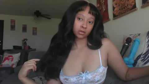 High Queen Clio online show from 03-10-25, 11:16