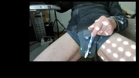 clitvulvanus online show from 11-05-25, 11:32