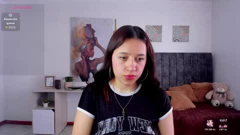 Snapshot of cloe_7 chatting on 06-01-26, 07:37 cloe_7 online show from 06-01-26, 07:37
