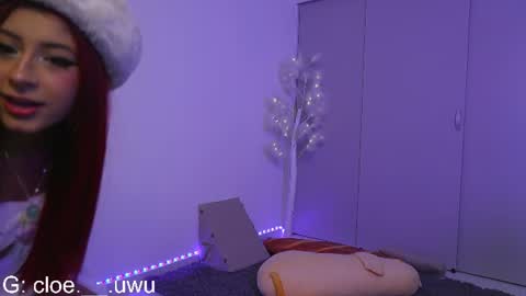 Snapshot of cloe__hills chatting on 06-26-26, 04:11 Cloe online show from 06-26-26, 04:11