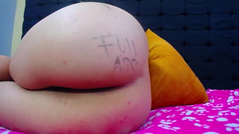 Snapshot of cloe_monroe_ chatting on 03-05-25, 01:21 Cloe online show from 03-05-25, 01:21