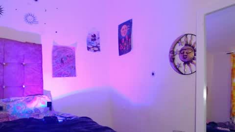 cloe_sun_ online show from 04-18-26, 07:58