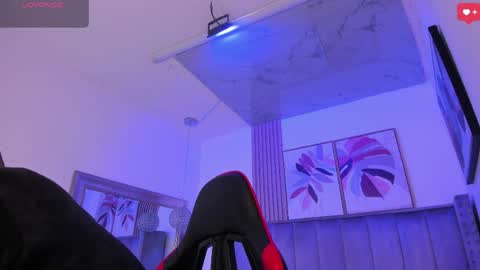 Snapshot of cloe_x_billy chatting on 05-15-26, 12:34 Cloe x Billy online show from 05-15-26, 12:34