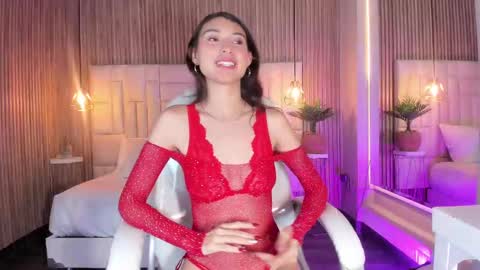 Snapshot of cloeblackx chatting on 09-28-25, 05:57 C L O E online show from 09-28-25, 05:57