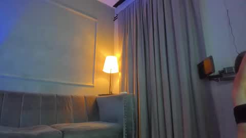 cloedurant online show from 09-18-25, 08:44