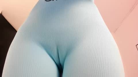 cloe online show from 01-20-25, 10:59