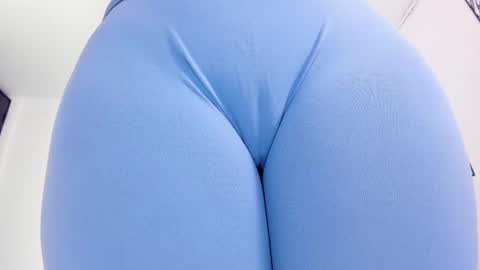 cloe online show from 02-26-25, 02:04