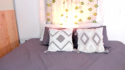 Chloe Smith online show from 01-05-26, 05:27