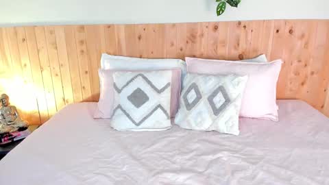 Chloe Smith online show from 02-05-26, 11:48