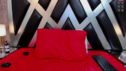 lady cloe person online show from 02-05-26, 04:11