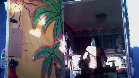 Snapshot of cloudyclueless chatting on 02-09-25, 10:21 cloudy clueless online show from 02-09-25, 10:21