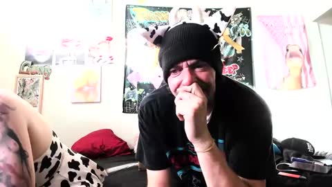 Snapshot of cloudyystarr666 chatting on 09-24-25, 03:26 cloudyystarr666 online show from 09-24-25, 03:26