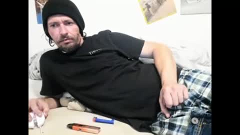 Snapshot of cloudyystarr666 chatting on 10-21-25, 05:52 cloudyystarr666 online show from 10-21-25, 05:52