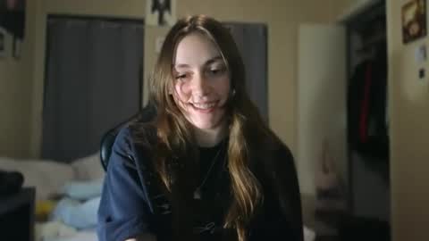 Clover online show from 12-12-24, 01:21