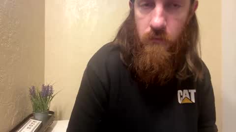 Snapshot of cloverboy1988 chatting on 01-31-25, 01:56 cloverboy1988 online show from 01-31-25, 01:56