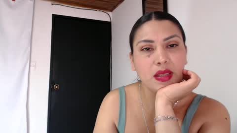 rocio online show from 06-04-26, 03:51
