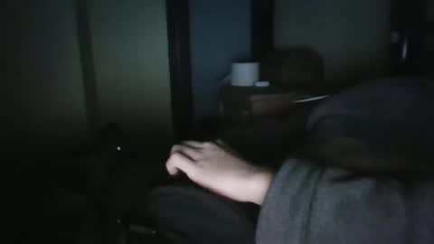 Snapshot of clumsyy29 chatting on 11-21-25, 04:22 Kyaoo online show from 11-21-25, 04:22