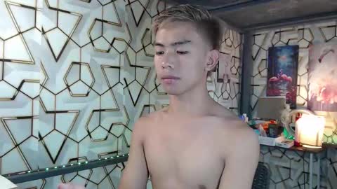 Snapshot of clyde_twinkx chatting on 11-02-25, 05:32 clyde_twinkx online show from 11-02-25, 05:32