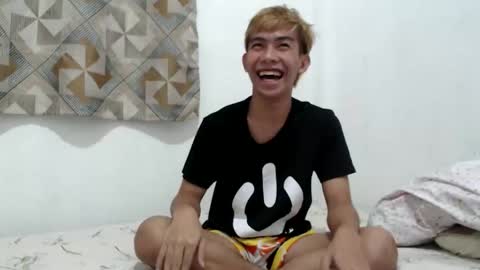 Snapshot of clyde_twinkx chatting on 11-19-25, 09:31 clyde_twinkx online show from 11-19-25, 09:31