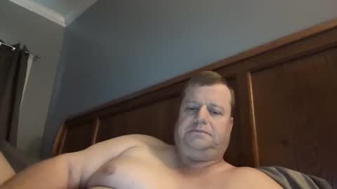 Snapshot of cmachen chatting on 01-10-26, 04:31 cmachen online show from 01-10-26, 04:31