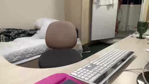 Coach Karl Porn Star Tip me all the way to my next trip online show from 04-26-26, 01:47