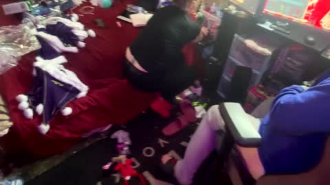 COCK N CREAMZ  WET DREAMZ online show from 12-14-24, 07:18